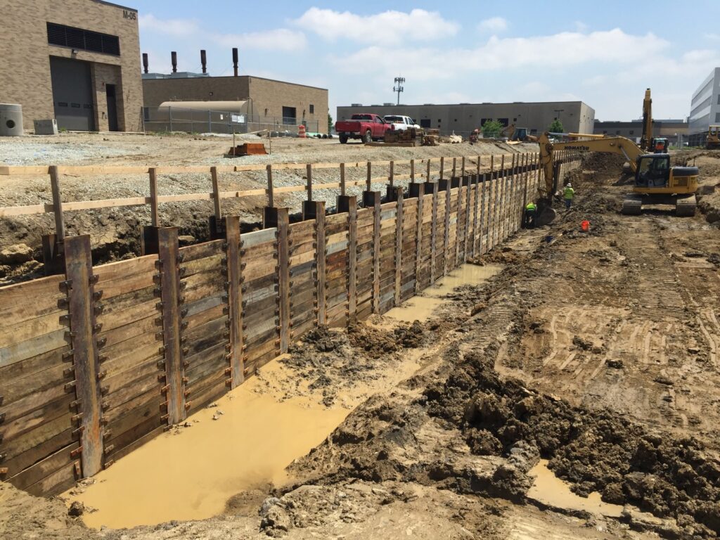 SoldierPileLaggingRetention5 Beaty Construction